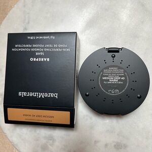New bareMinerals MEDIUM DEEP 40 WARM Barepro 16HR Skin-Perfect Powder Foundation